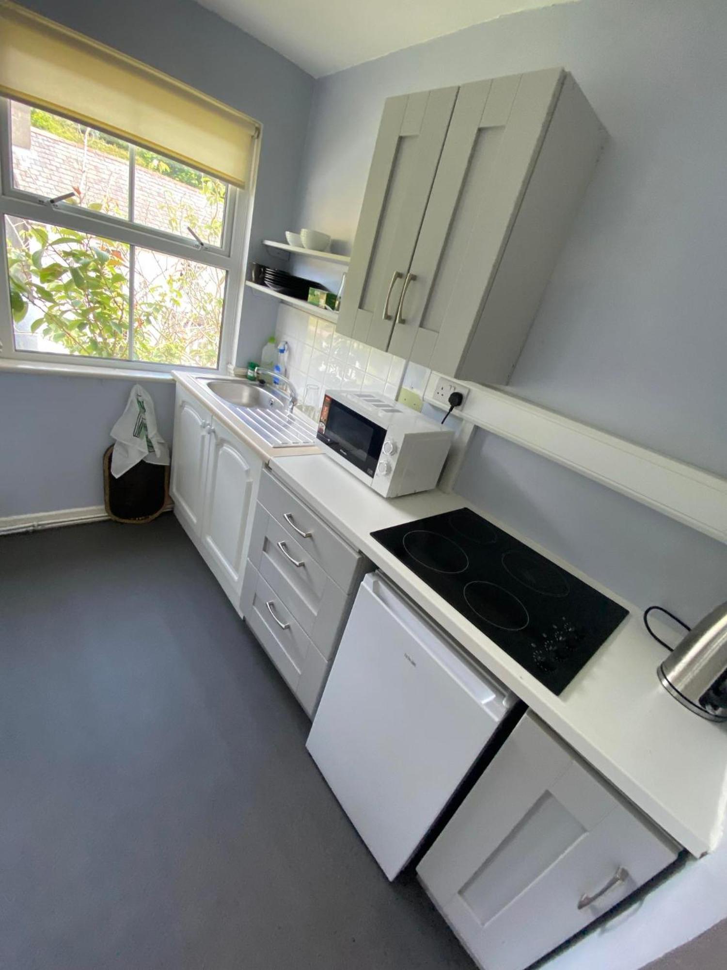Yellow House Apartment Bantry Exterior photo